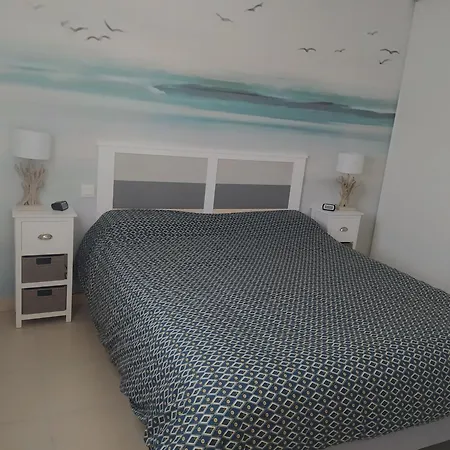 Maison 400 M De La Mer *